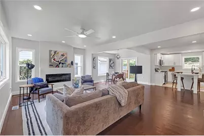 656 S Elizabeth Place NW, Atlanta, GA 30318 - Photo 5