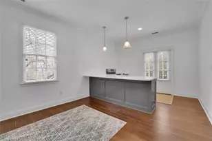 4084 Peachtree Dunwoody Road NE, Atlanta, GA 30342 - Photo 39