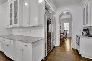 4084 Peachtree Dunwoody Road NE, Atlanta, GA 30342 - Photo 13