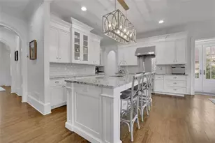 4084 Peachtree Dunwoody Road NE, Atlanta, GA 30342 - Photo 5