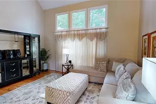 7307 Carriage Creek Rd, Woodstock, GA 30189 - Photo 13