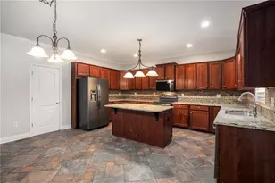 8390 Mossybrook Ln, Douglasville, GA 30135 - Photo 17