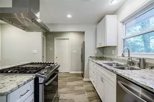 2343 Hunting Valley Dr, Decatur, GA 30033 - Photo 17