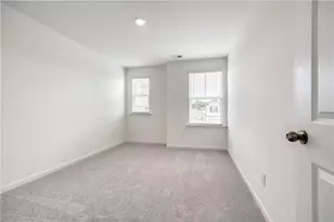 1649 Hay Patch Ln, Loganville, GA 30052 - Photo 29