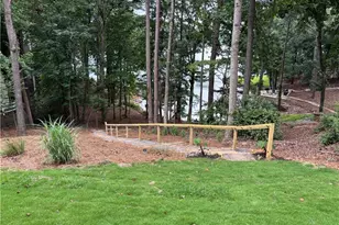 912 Oak Dr, Woodstock, GA 30189 - Photo 7