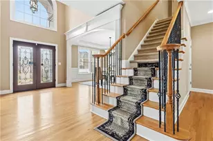 2805 Ivy Hill Dr, Buford, GA 30519 - Photo 3