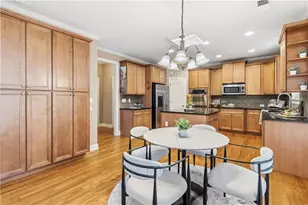 2805 Ivy Hill Dr, Buford, GA 30519 - Photo 11