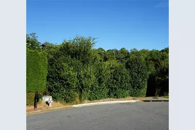 280 Vidaulan Court, Johns Creek, GA 30022 - Photo 3