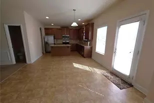 4111 Village Crossing Cir, Ellenwood, GA 30294 - Photo 15