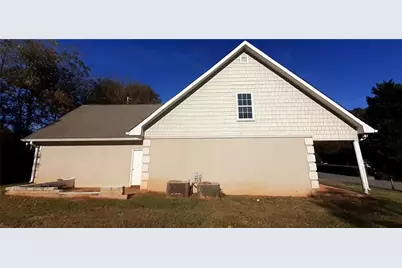 51 Pine Avenue, Commerce, GA 30529 - Photo 3