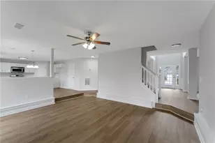 907 Brisley Cir, Hampton, GA 30228 - Photo 5