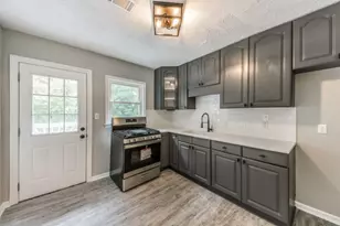 697 Tom Read Dr, Marietta, GA 30062 - Photo 9