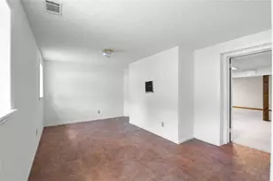 2678 N Bogan Rd, Buford, GA 30519 - Photo 25