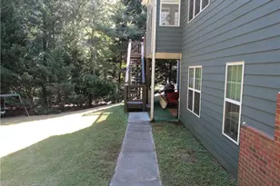 3601 Kelsey Chase Ct, Marietta, GA 30060 - Photo 3