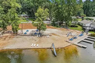 8515 Lake Dr, Snellville, GA 30039 - Photo 59