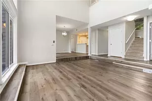 8515 Lake Dr, Snellville, GA 30039 - Photo 25