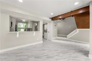 1009 Riverbend Club Dr SE, Atlanta, GA 30339 - Photo 11