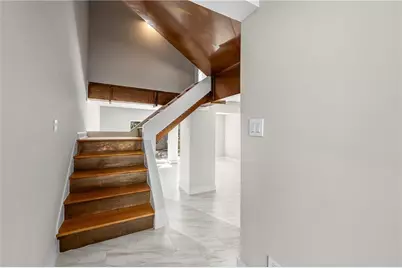 1009 Riverbend Club Drive SE, Atlanta, GA 30339 - Photo 9