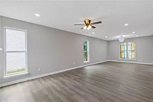 1111 Pin Oak Dr, Tucker, GA 30084 - Photo 5