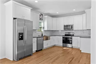 2049 McAfee Rd, Decatur, GA 30032 - Photo 7