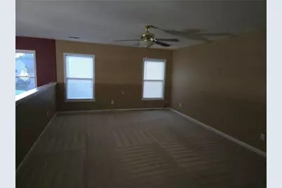 4613 Irish Red Court, Union City, GA 30291 - Photo 11