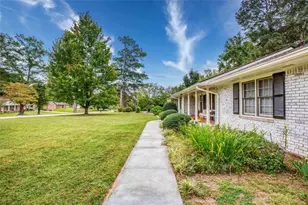 2173 Timber Ln, Snellville, GA 30078 - Photo 7