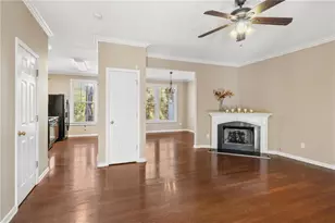 1558 Paramount View Trace, Sugar Hill, GA 30518 - Photo 3