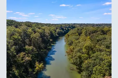 8290 Jett Ferry Road, Atlanta, GA 30350 - Photo 9