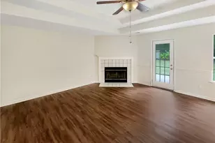 70 Mountainside Ln, Covington, GA 30016 - Photo 3