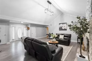 2274 Amber Woods Dr, Snellville, GA 30078 - Photo 5