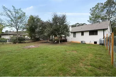 2274 Amber Woods Drive, Snellville, GA 30078 - Photo 29