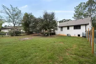 2274 Amber Woods Dr, Snellville, GA 30078 - Photo 29