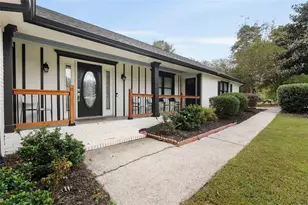 2274 Amber Woods Dr, Snellville, GA 30078 - Photo 3