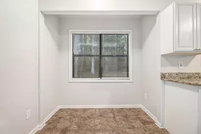 1748 Charmeth Road, Lithonia, GA 30058 - Photo 9