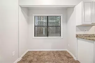 1748 Charmeth Rd, Lithonia, GA 30058 - Photo 9