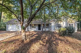 1748 Charmeth Rd, Lithonia, GA 30058 - Photo 3