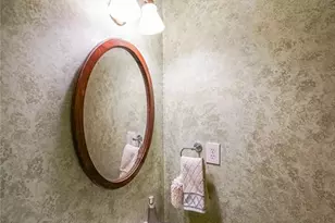 2402 Woodbridge Dr, Marietta, GA 30066 - Photo 17