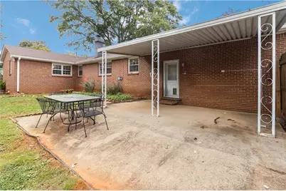 5524 Laurel Lane NW, Lilburn, GA 30047 - Photo 37