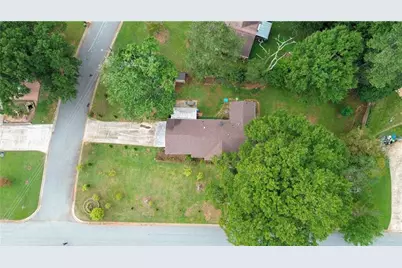 5524 Laurel Lane NW, Lilburn, GA 30047 - Photo 43