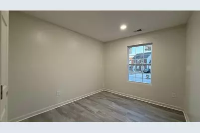 3942 Alderwoods Drive, Jonesboro, GA 30236 - Photo 11