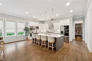 3998 Commodore Dr, Atlanta, GA 30341 - Photo 11