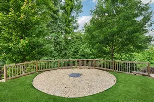 3998 Commodore Dr, Atlanta, GA 30341 - Photo 43