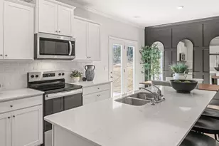 4439 Manor Hill Dr, Union City, GA 30291 - Photo 9