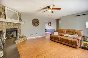 200 Brookview Dr, McDonough, GA 30252 - Photo 9