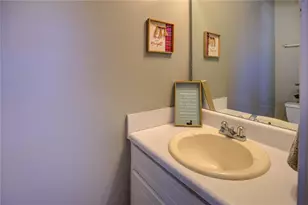 200 Brookview Dr, McDonough, GA 30252 - Photo 17