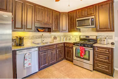 200 Brookview Drive, McDonough, GA 30252 - Photo 15