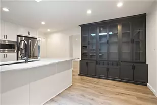 1360 Bethany Ct, Alpharetta, GA 30004 - Photo 9