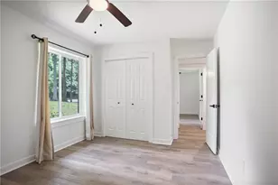 1360 Bethany Ct, Alpharetta, GA 30004 - Photo 17