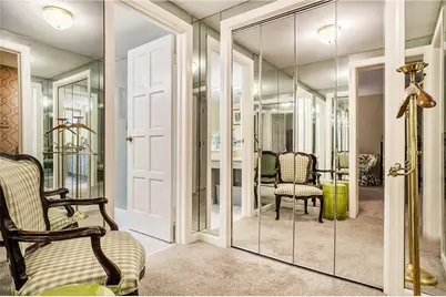 2769 Peachtree Road NE #6, Atlanta, GA 30305 - Photo 17