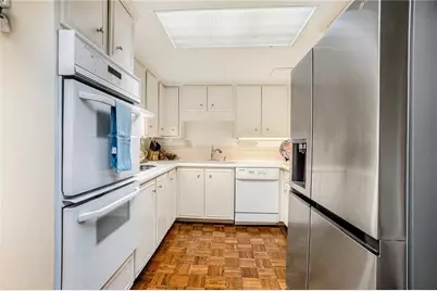 2769 Peachtree Road NE #6, Atlanta, GA 30305 - Photo 9